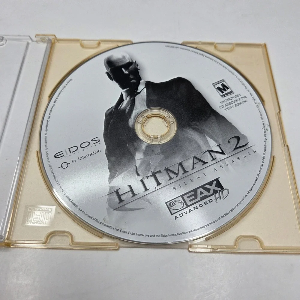 Hitman 2 Silent Assassin PC Game Disc Only Silver Eidos Vintage 2002 BK126-05